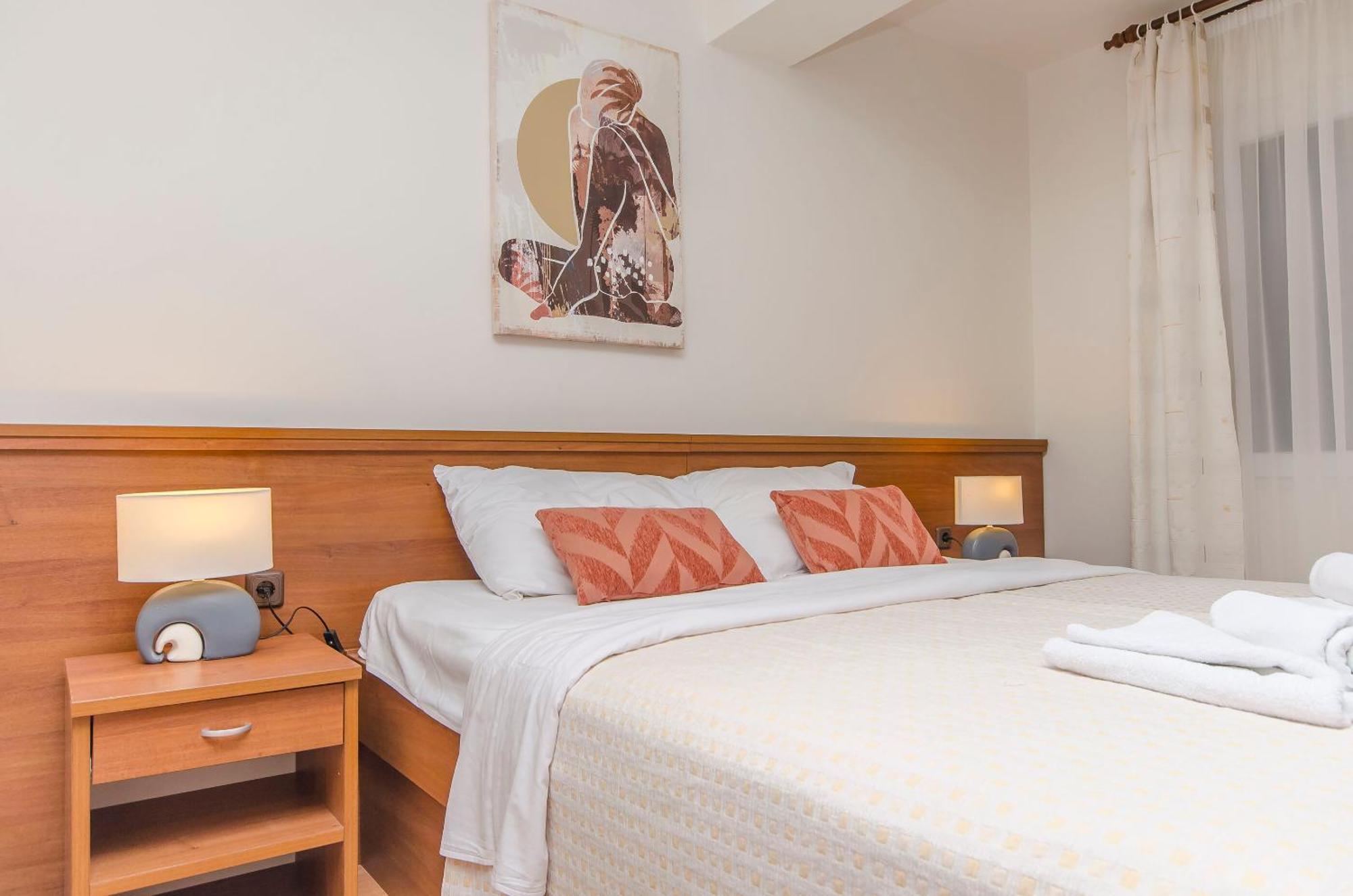 House Hotel Plava Laguna Tisno Zewnętrze zdjęcie
