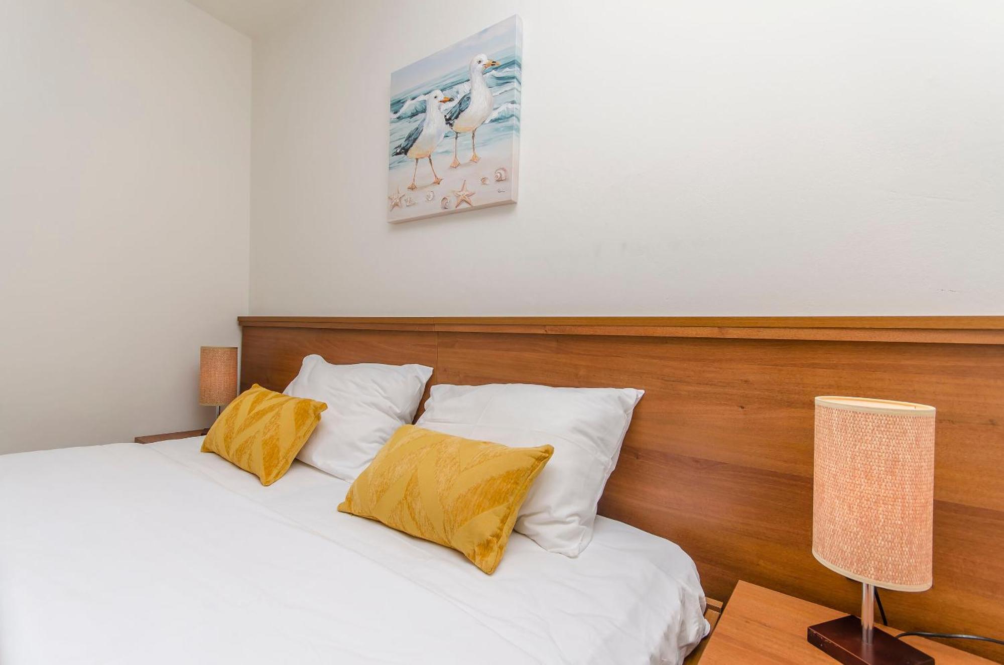 House Hotel Plava Laguna Tisno Zewnętrze zdjęcie