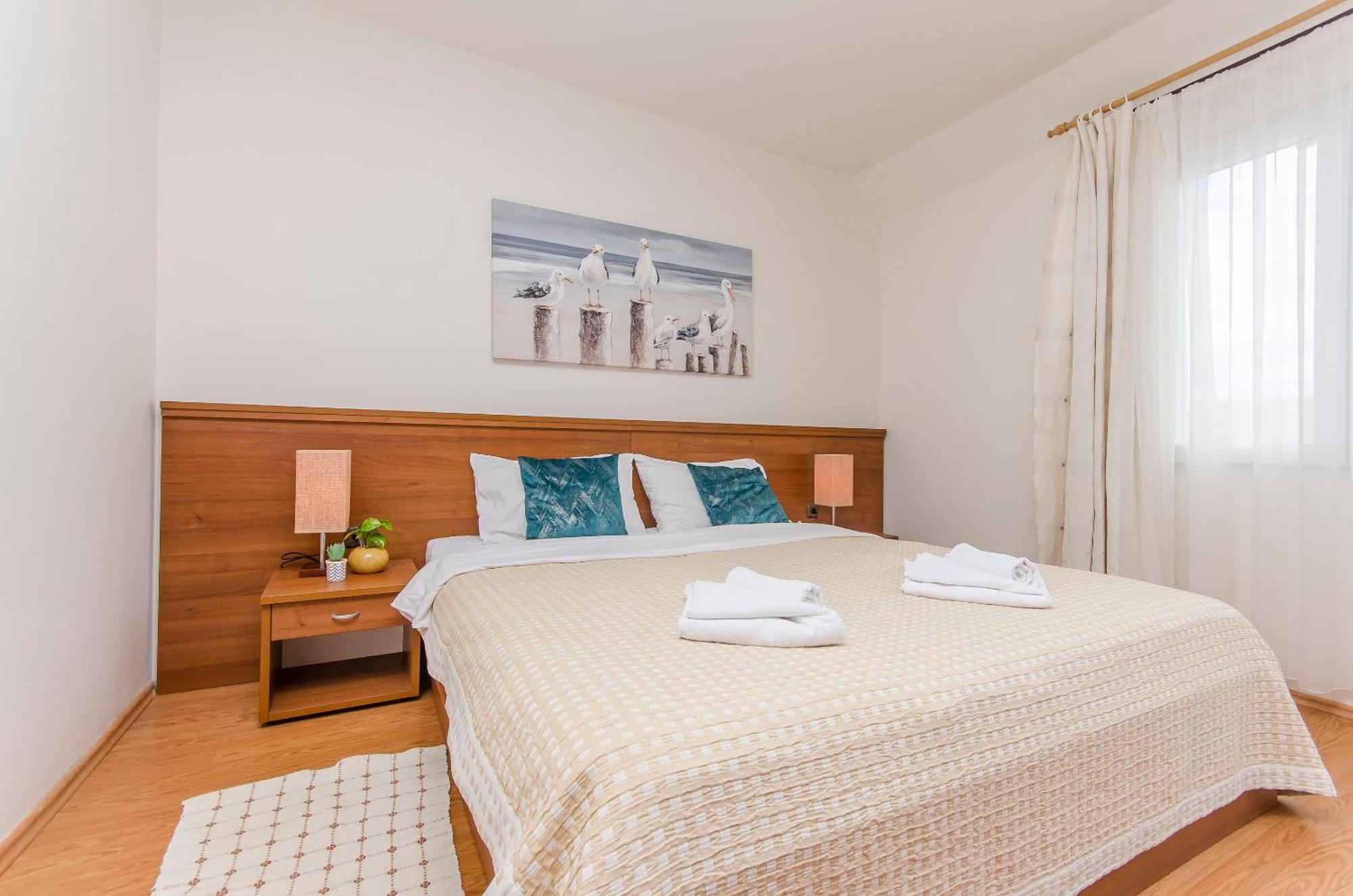 House Hotel Plava Laguna Tisno Zewnętrze zdjęcie