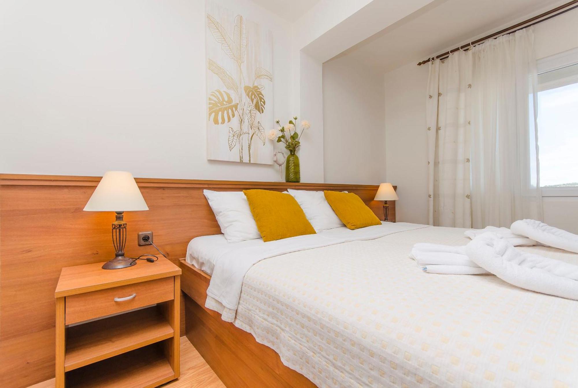 House Hotel Plava Laguna Tisno Zewnętrze zdjęcie
