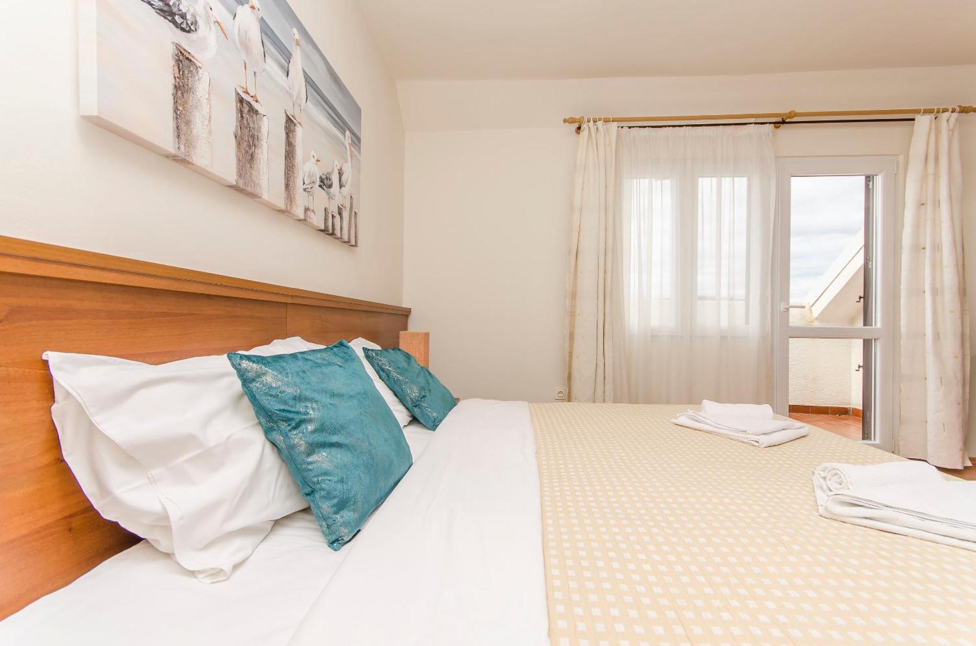 House Hotel Plava Laguna Tisno Zewnętrze zdjęcie